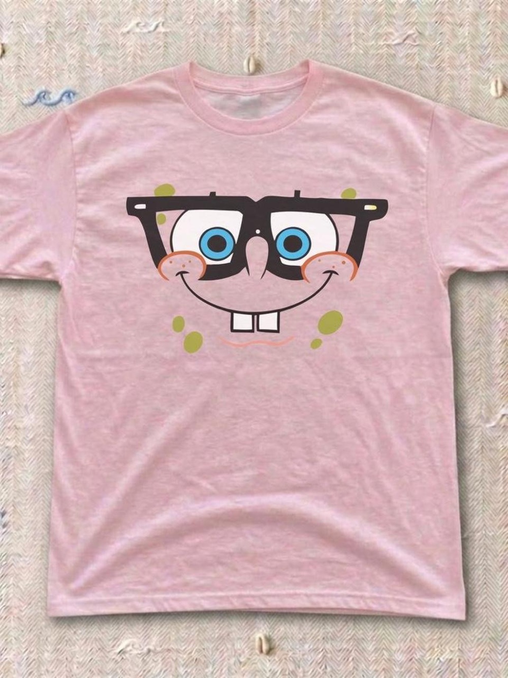 Light Pink Graphic Sponge Face T‑Shirt